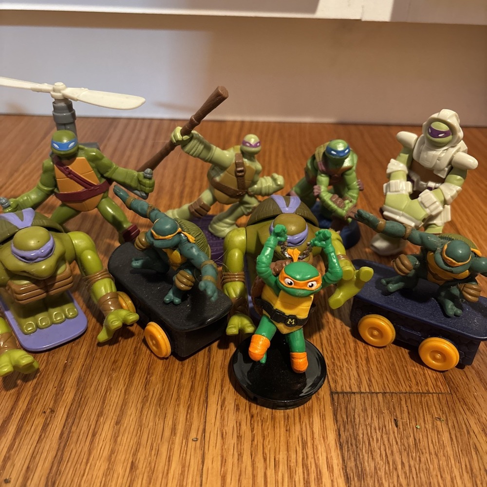 Teenage Mutant Ninja Turtles McDonalds, BK 9 pc Figure Topper Toy Lot TMNT Toys